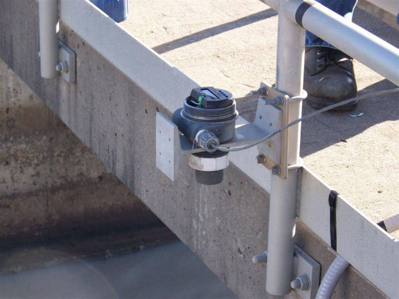 Des Moines, IA - Magnetrol 355 Flow Meter