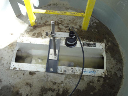 Denton, NE - metering manhole and flow meter installation