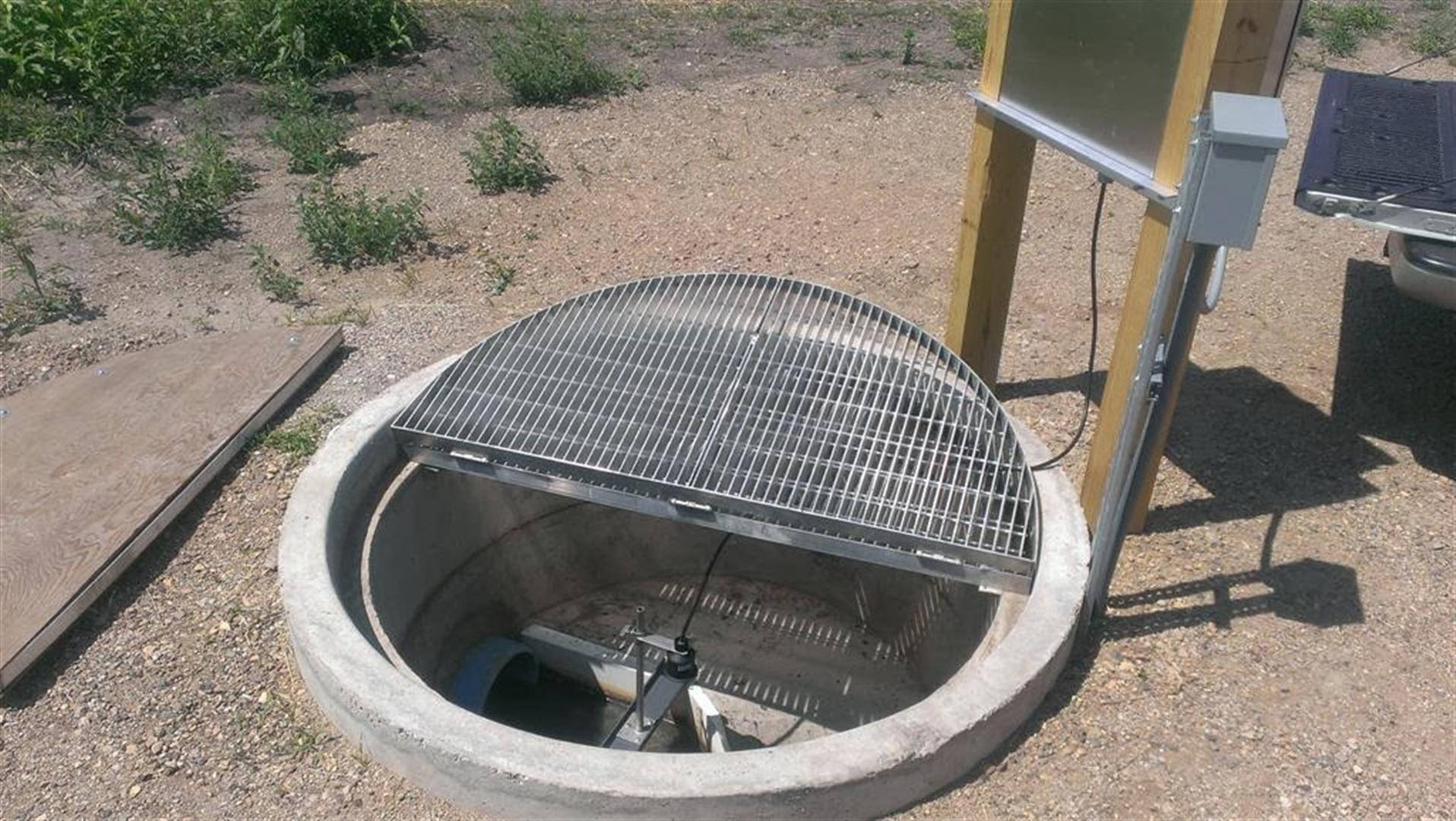 GPM Photos Terril IA Teledyne ISCO Signature Ultrasonic and H Flume