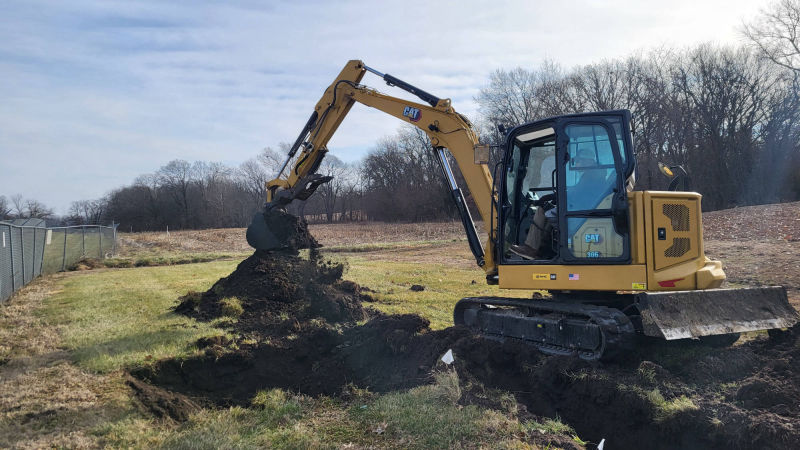 Concordia, MO - Fiberglass metering manhole, Fiberglass Enclosure, Teledyne ISCO Signature Ultrasonic Flowmeter, 5800 Sampler