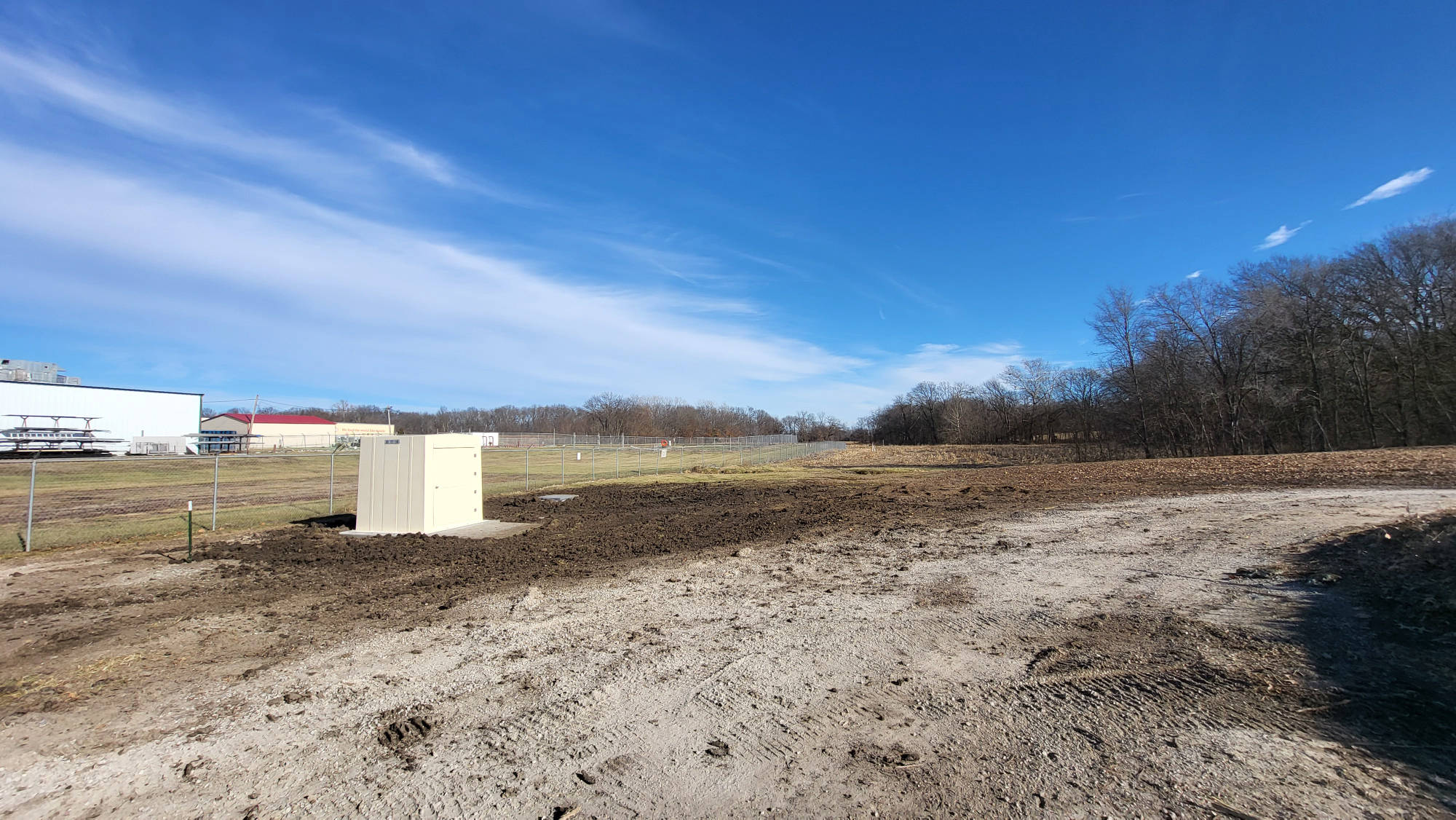 Concordia, MO - Fiberglass metering manhole, Fiberglass Enclosure, Teledyne ISCO Signature Ultrasonic Flowmeter, 5800 Sampler