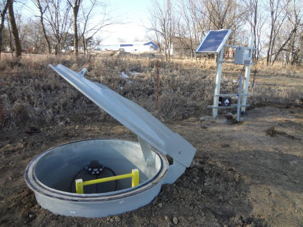 Denton, NE - metering manhole and flow meter installation