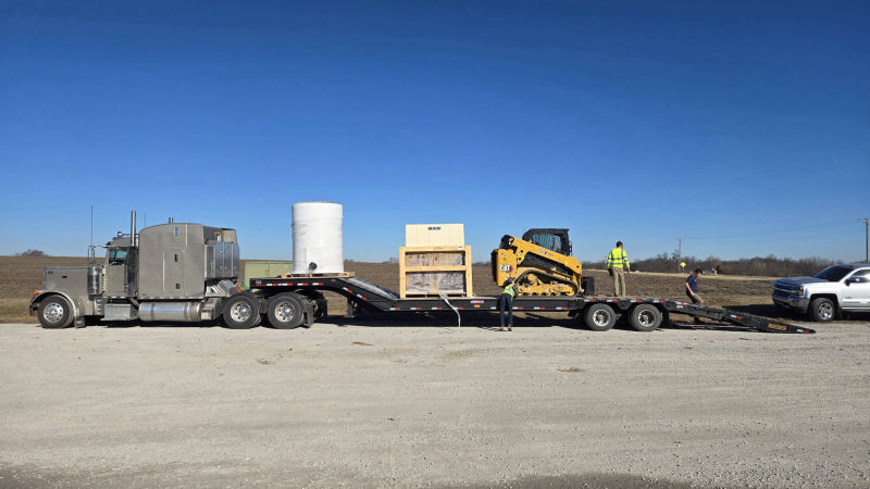 Concordia, MO - Fiberglass metering manhole, Fiberglass Enclosure, Teledyne ISCO Signature Ultrasonic Flowmeter, 5800 Sampler