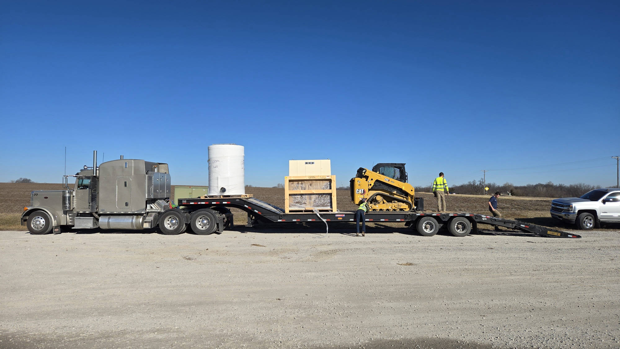 Concordia, MO - Fiberglass metering manhole, Fiberglass Enclosure, Teledyne ISCO Signature Ultrasonic Flowmeter, 5800 Sampler