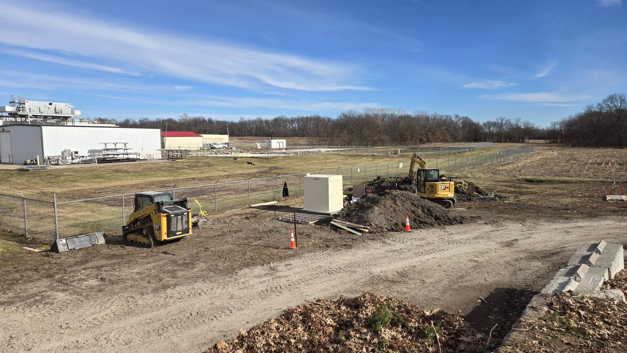 Concordia, MO - Fiberglass metering manhole, Fiberglass Enclosure, Teledyne ISCO Signature Ultrasonic Flowmeter, 5800 Sampler